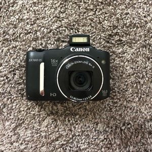 Canon sx160 IS camera